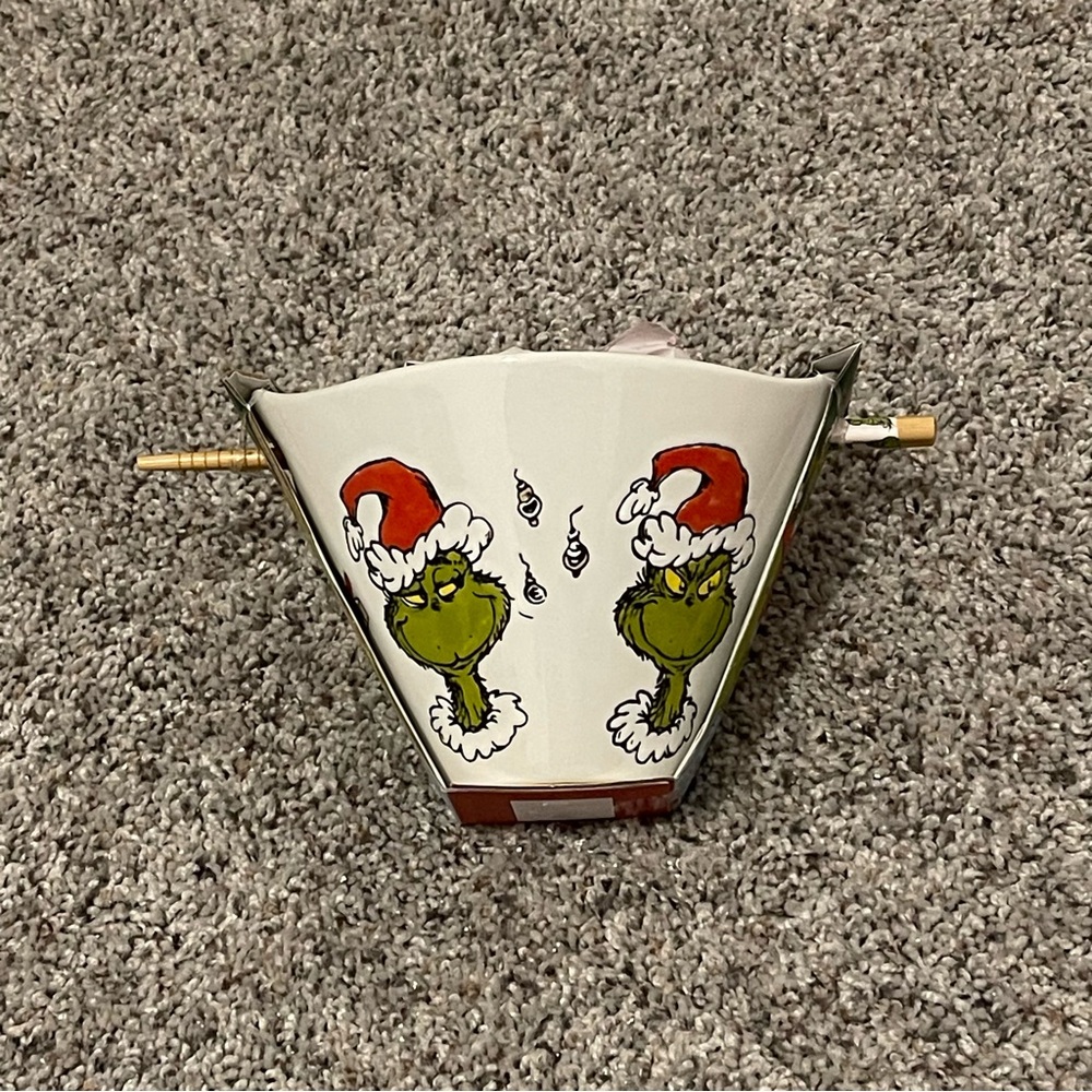 THE GRINCH DR. SEUSS NOODLE BOWL WITH CHOPSTICKS
